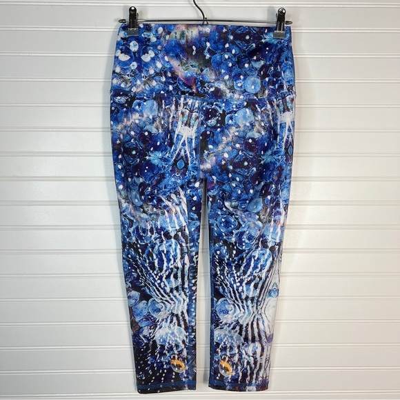 Mika Yoga Wear Women’s Medium/Large High Rise Stretch Legging Jellyfish Print - Picture 10 of 10